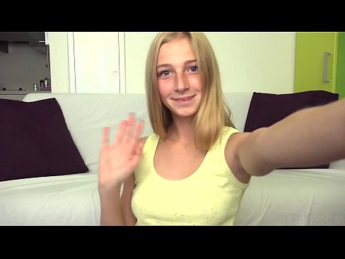 ❤️ Nuair a bhíonn mé leamh déanaim masturbate go leisciúil ar mo phussy bándearg ️❌  Porn vk  ag ga.ladyxxxporno.ru ❌❤
